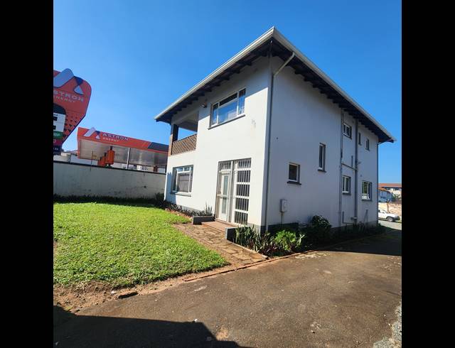 300M² OFFICE FOR SALE IN GLENWOOD